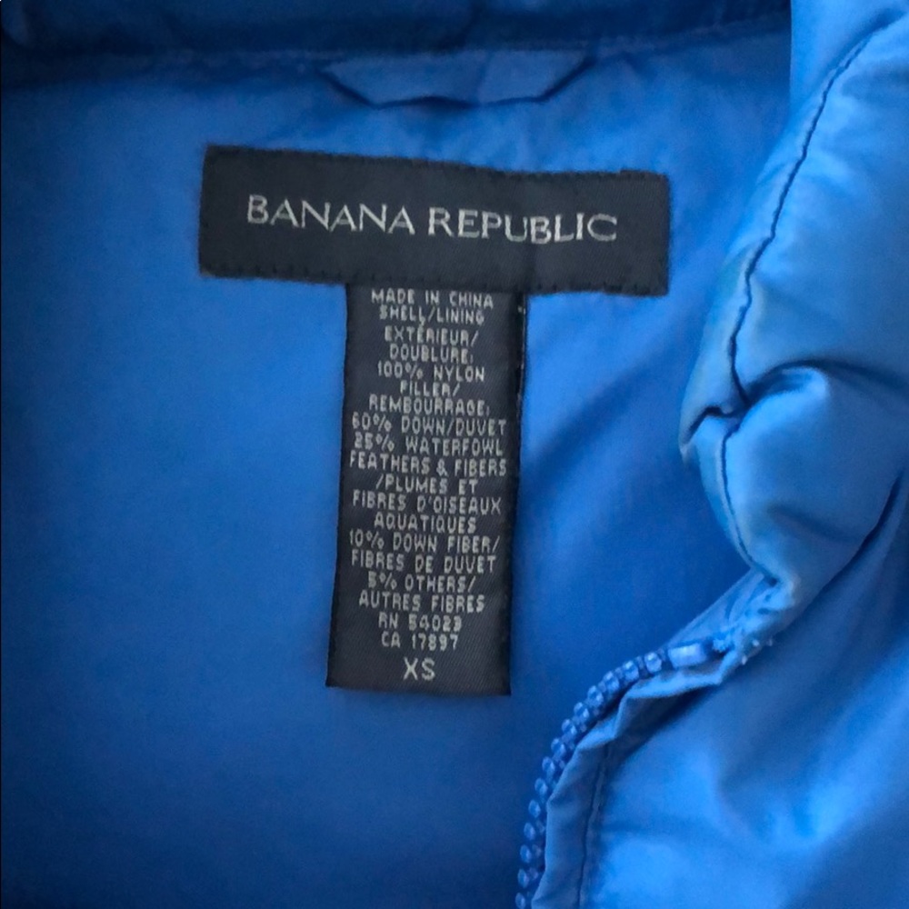 Banana Republic blue puffy vest - Picture 3 of 3